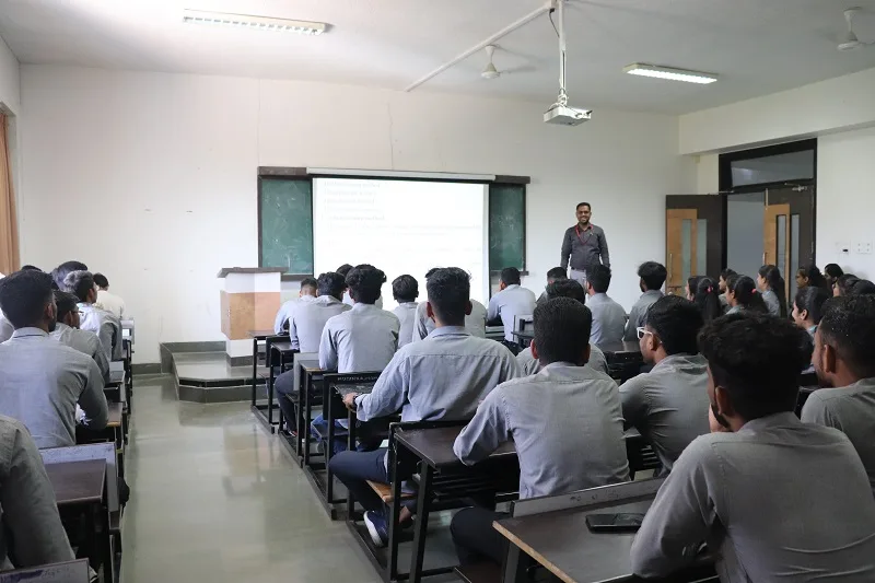 campus 4