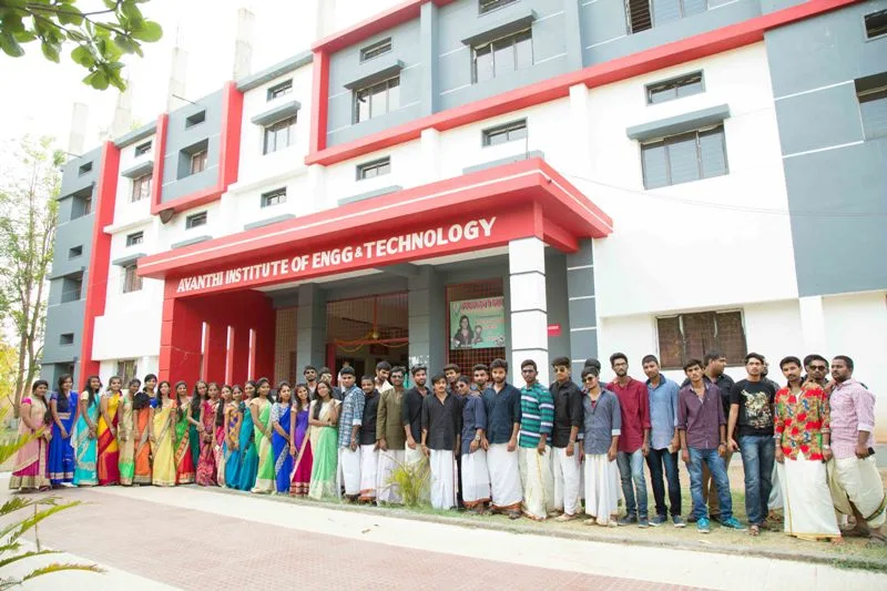 campus 8