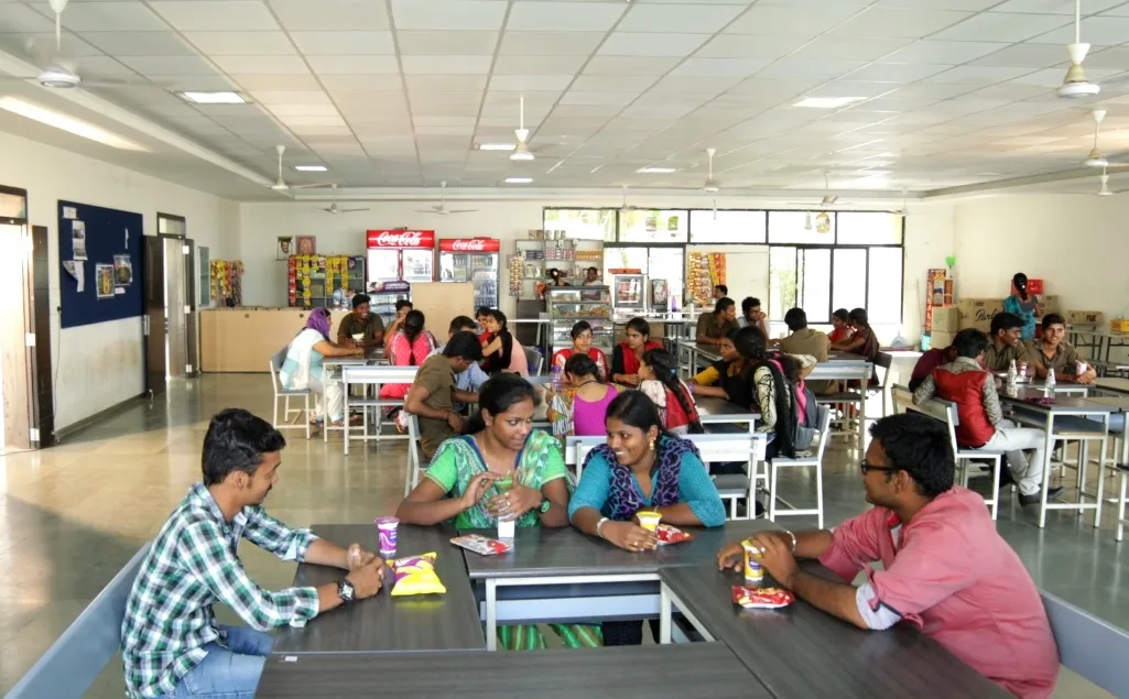 campus 6