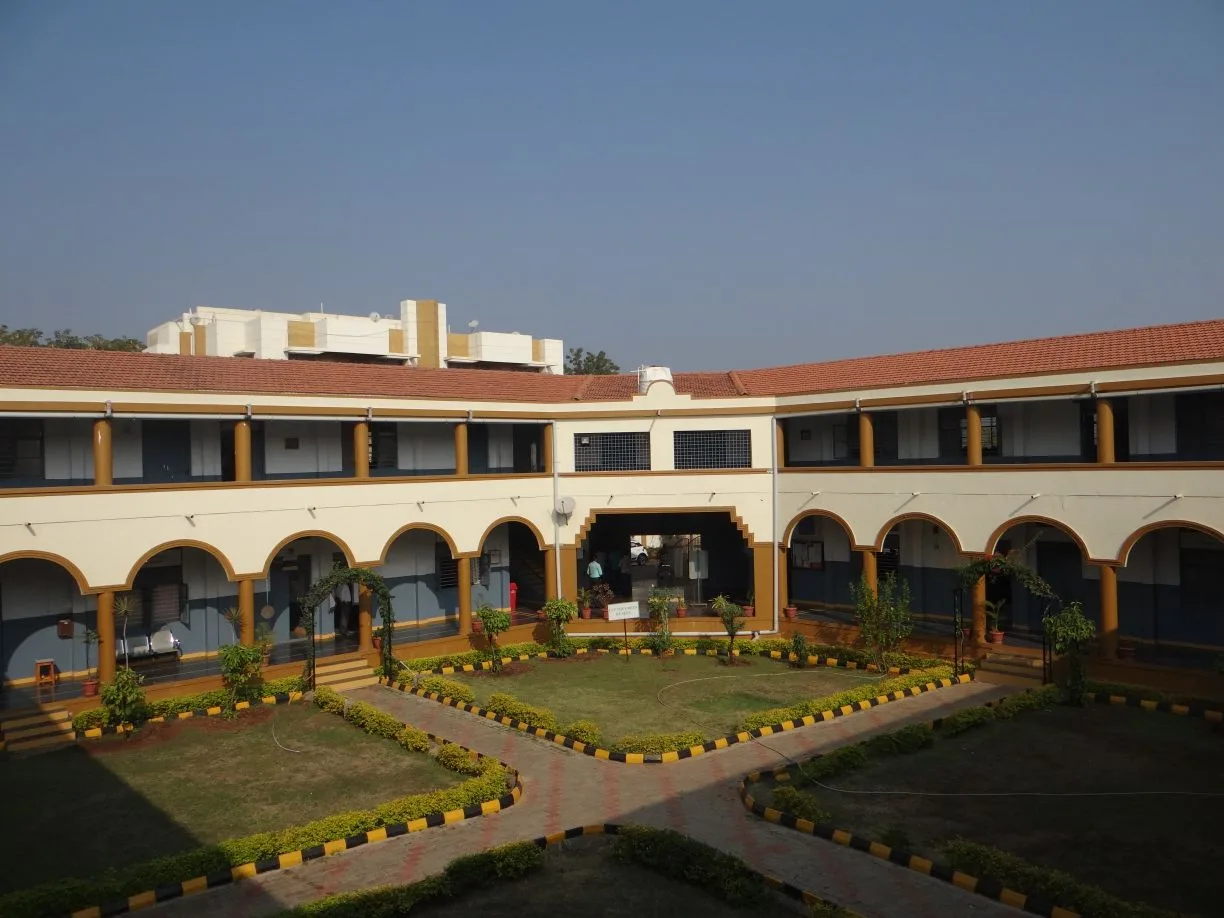 campus photo 3