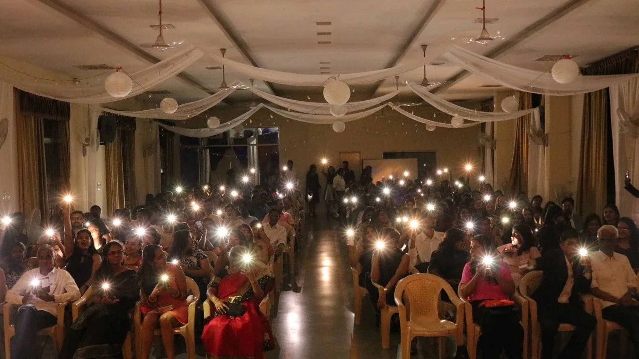 Montfort-College-graduation — Sampurna Montfort College
