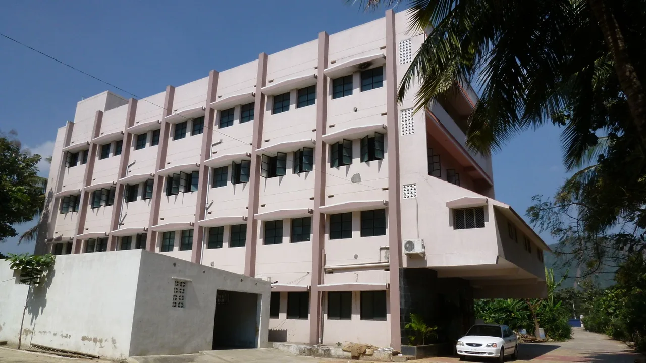 campus 3