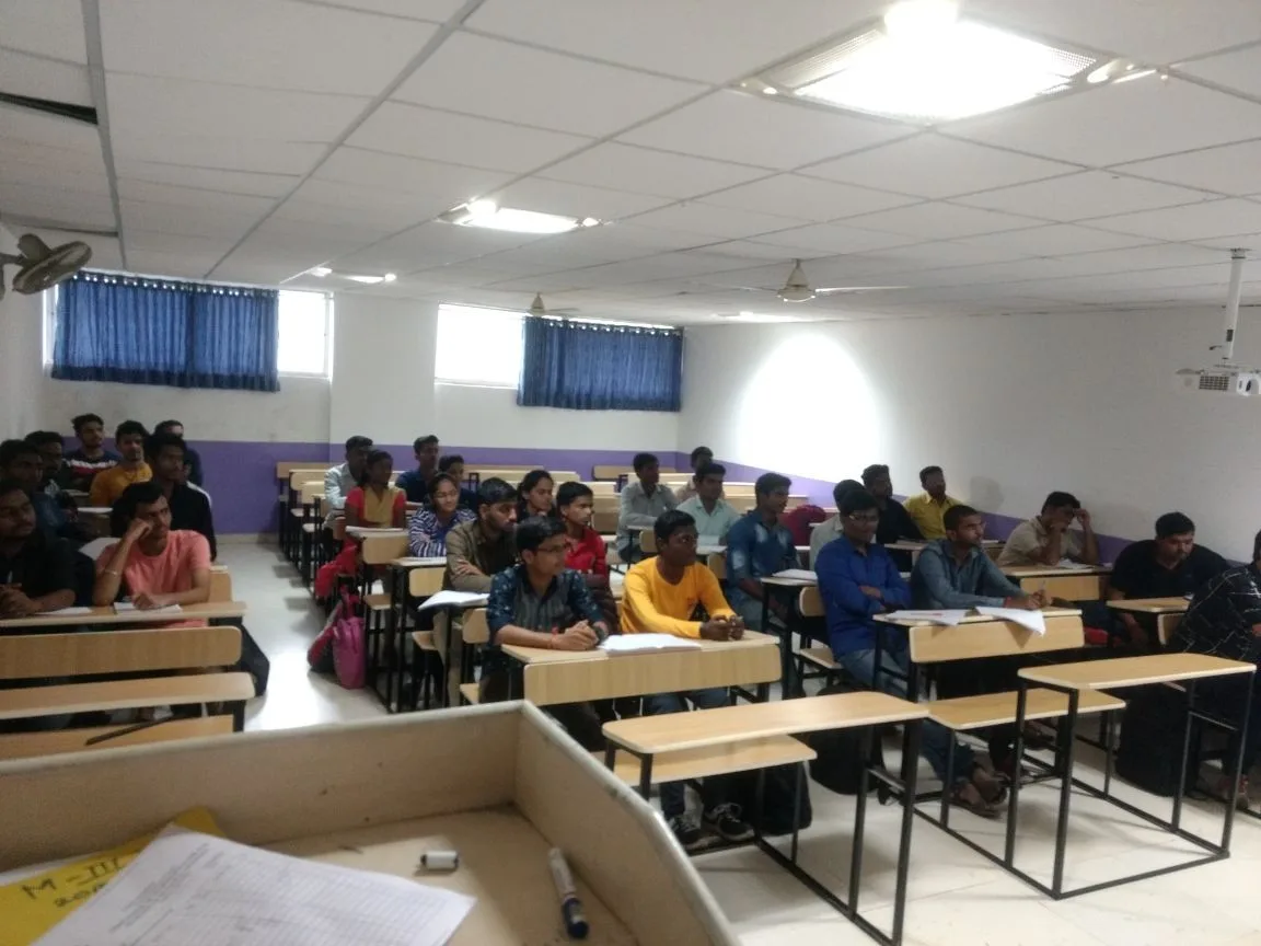 campus 6
