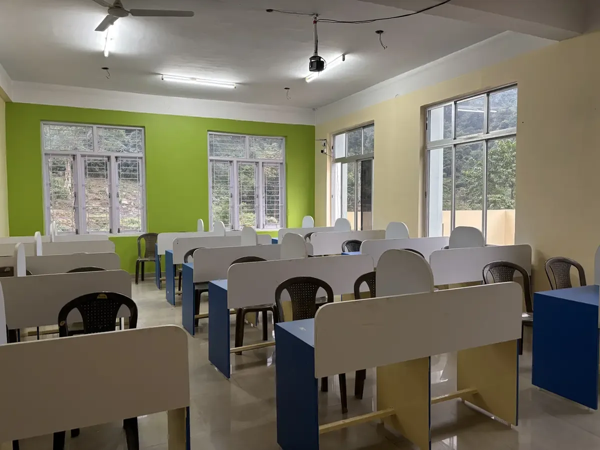 Classrooms — scholars-institute-of-technology-and-management-guwahati