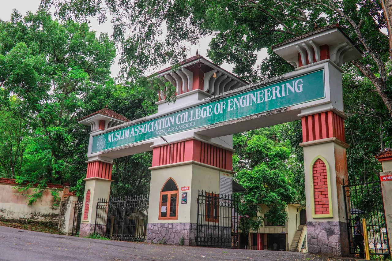 campus 4