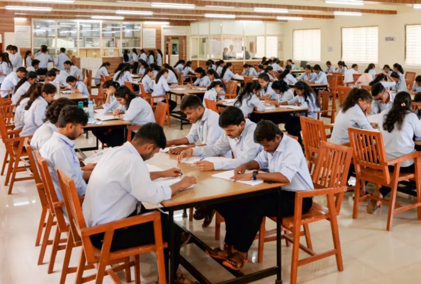 Picture69-01 — Student Life — Sahyadri Polytechnic