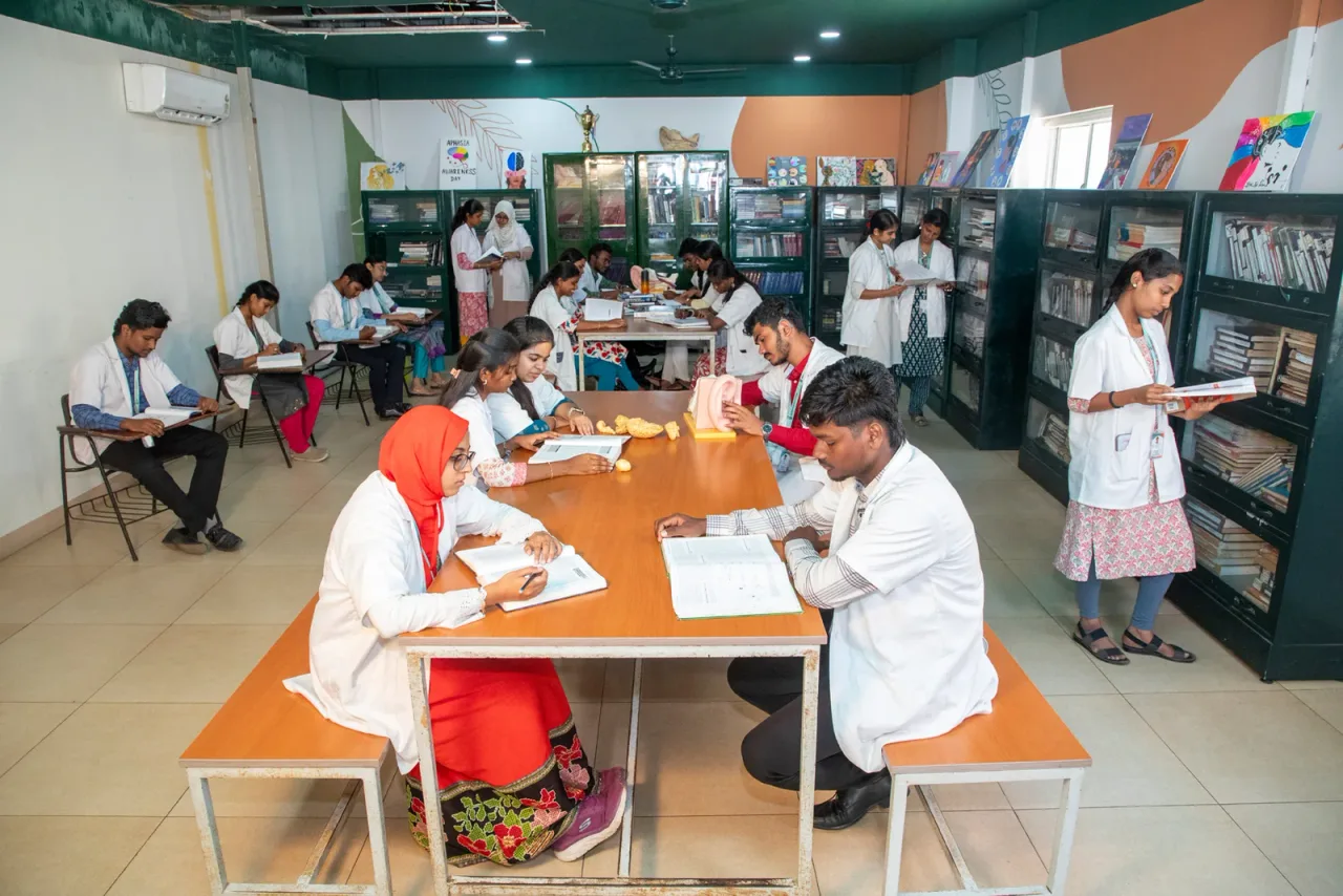 Best paramedic college in Chennai — MERF-Institute of Speech & Hearing (P) Ltd.