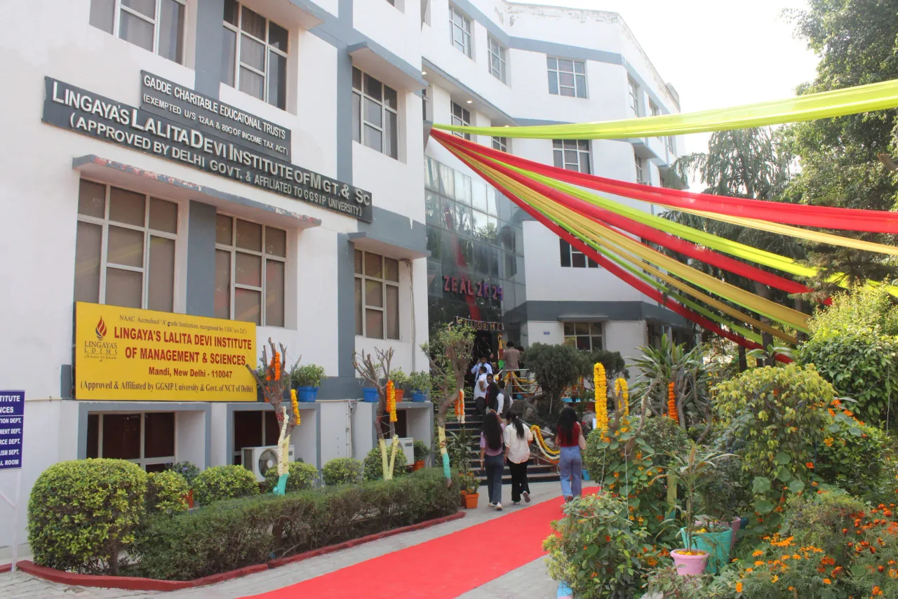 campus photo 3