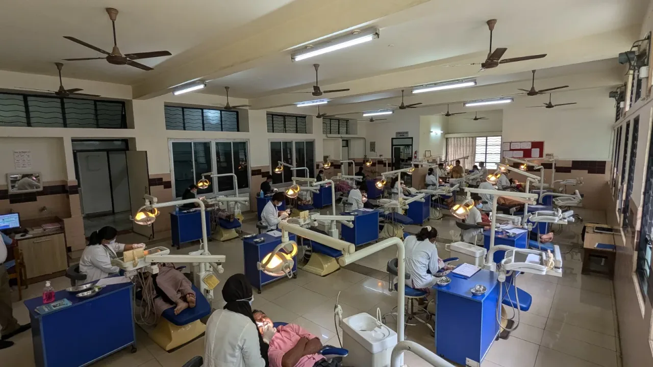 ORAL MEDICINE & RADIOLOGY — Bapuji Dental College & Hospital