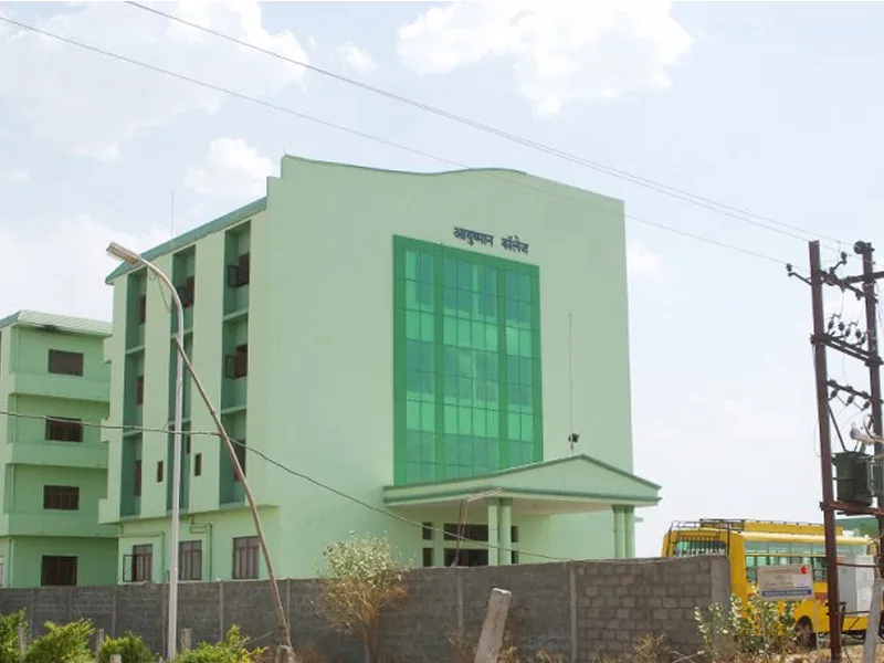 campus 3