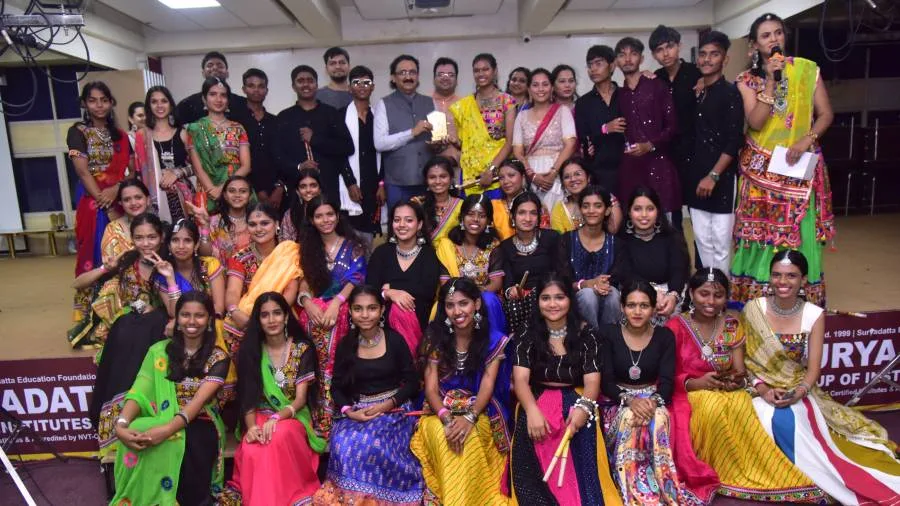 Rhythmic Garba Festival at Suryadatta Education Foundation-4 — Suryadatta Group of Institutes