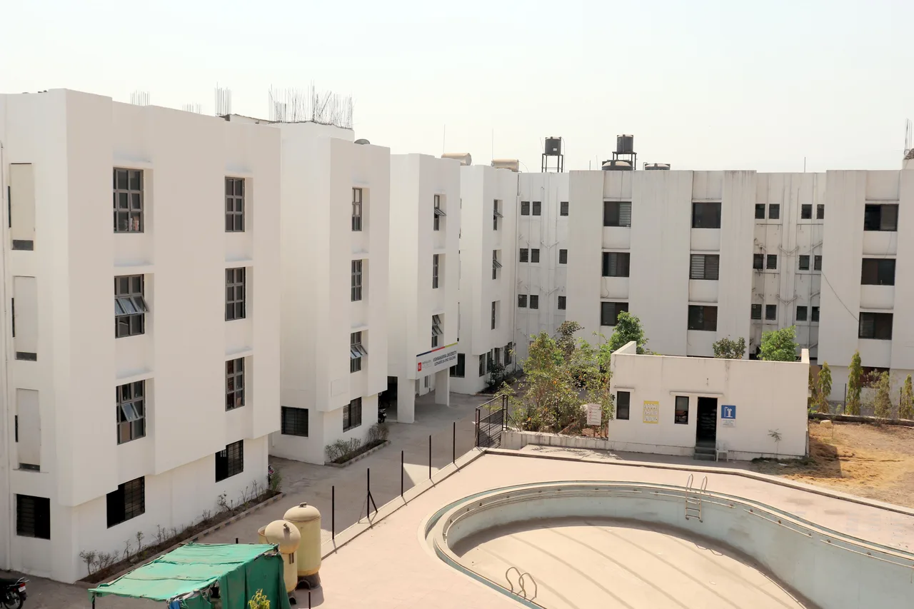 campus 8