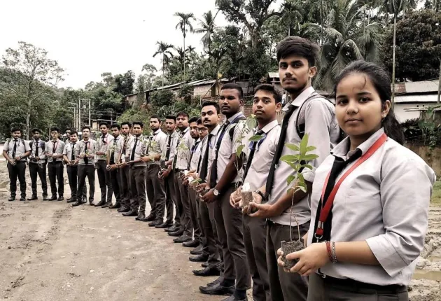 campus 8