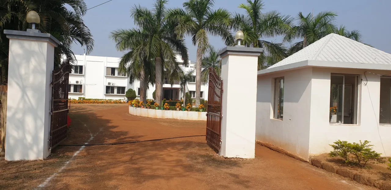 campus 4