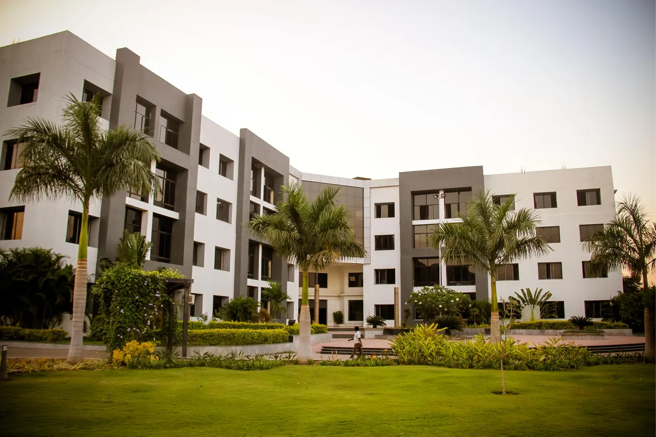 campus 5