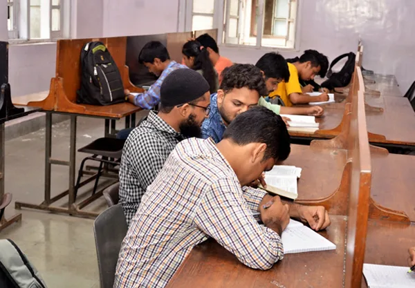Library Reading Room — M.H. Saboo Siddik College of Engineering