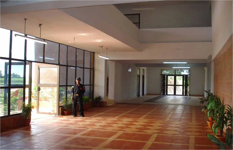 campus 6