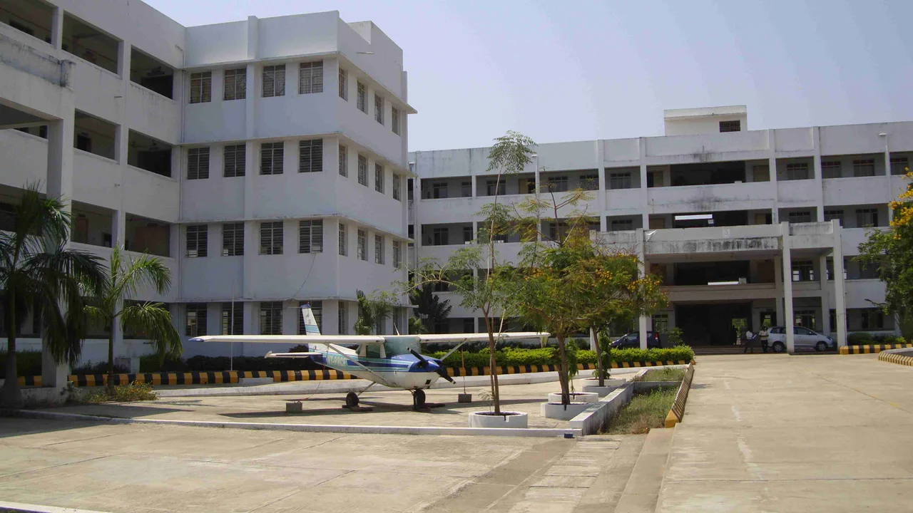 campus 3