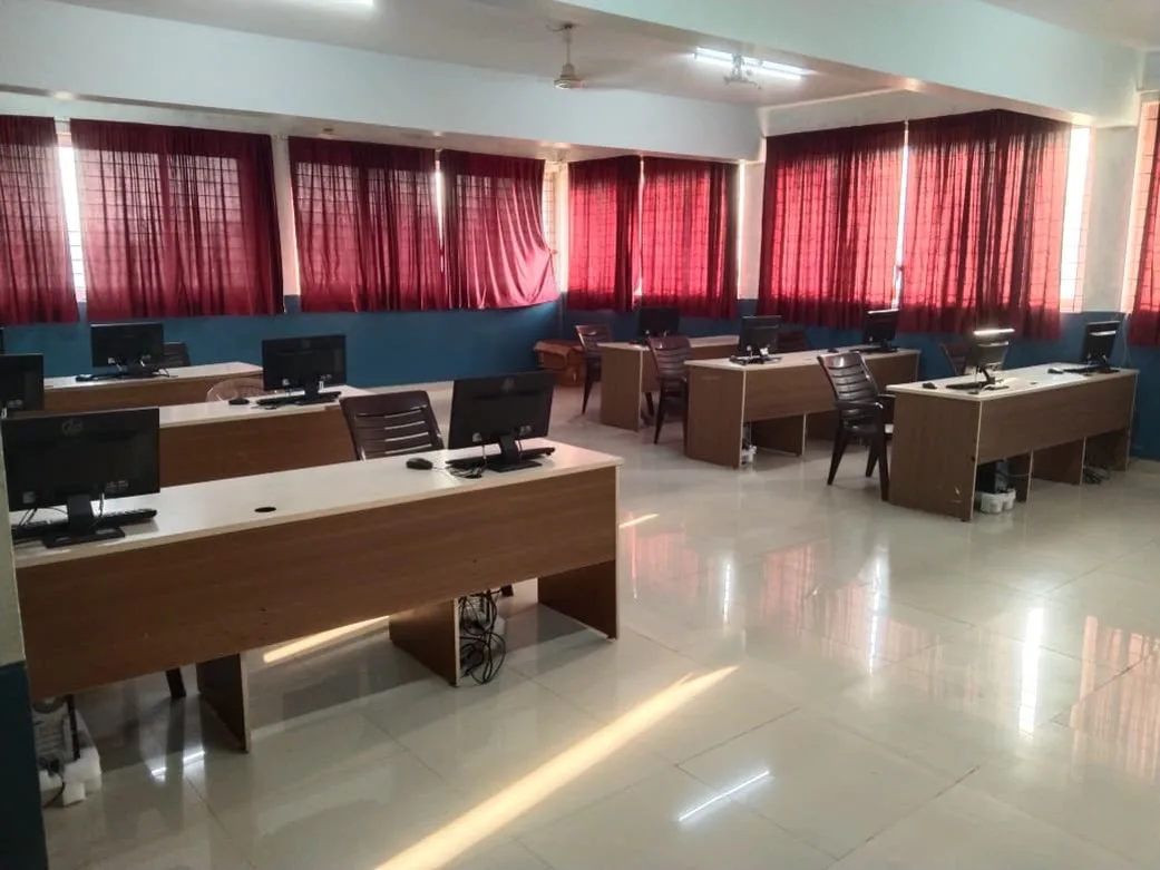 campus 6