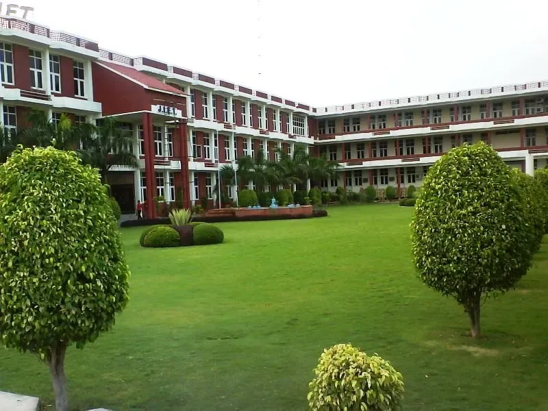 campus 6