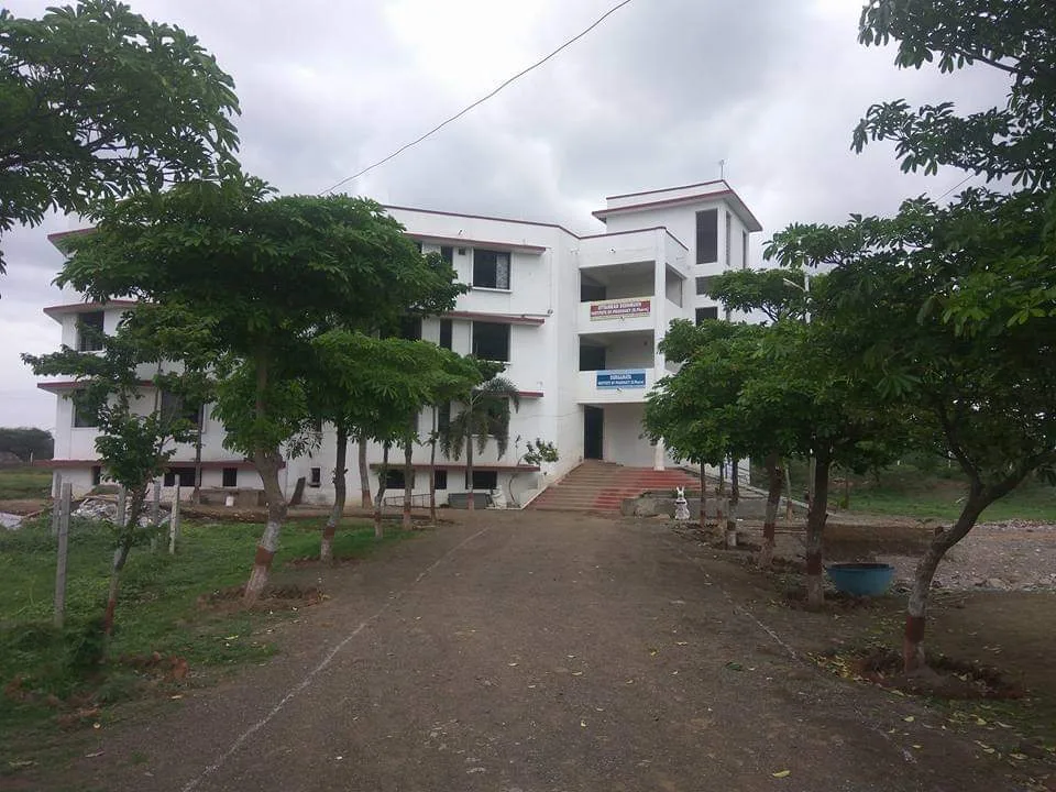 campus photo 2
