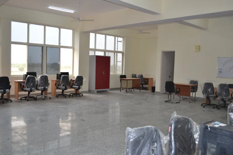 Computer Lab — Maharaja Agrasen Nursing College