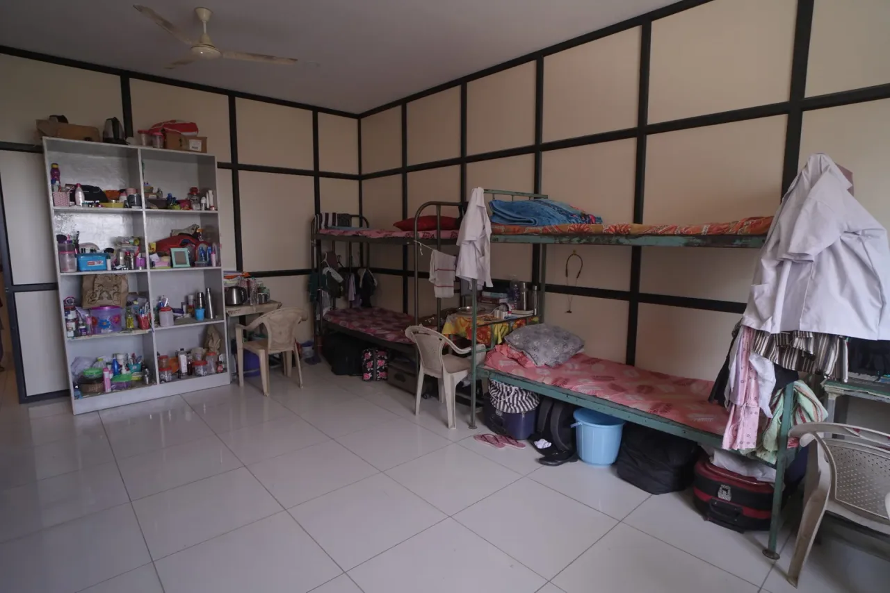 hostel bed faran — Faran College of Pharmacy