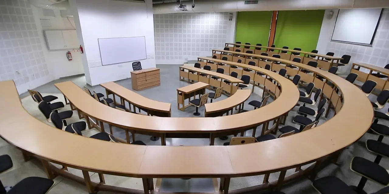 campus 4