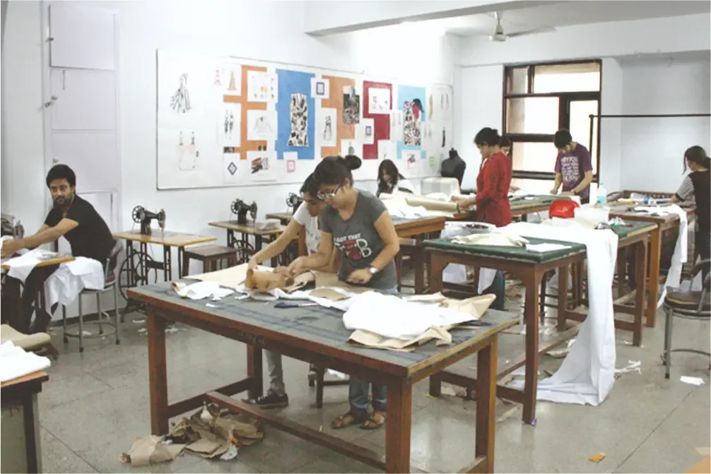 Labs and Workshops — Apeejay Institute of Design