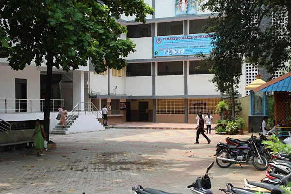 campus 4