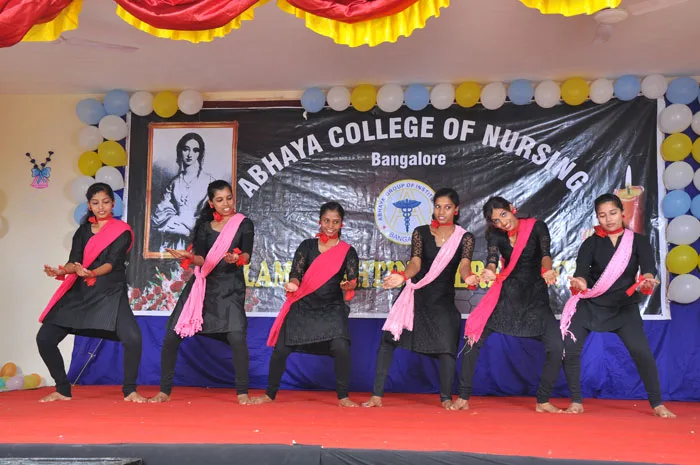 campus 8