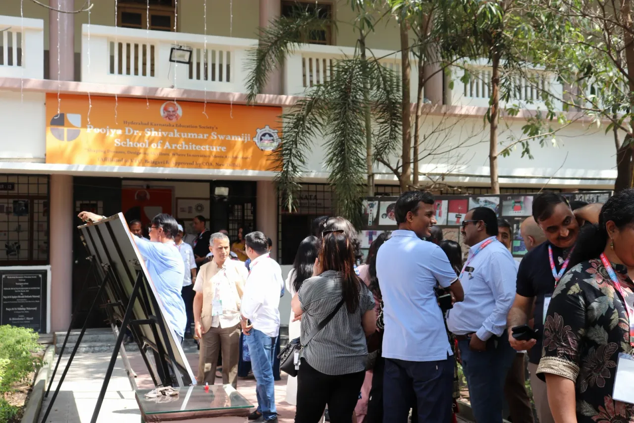 campus 4