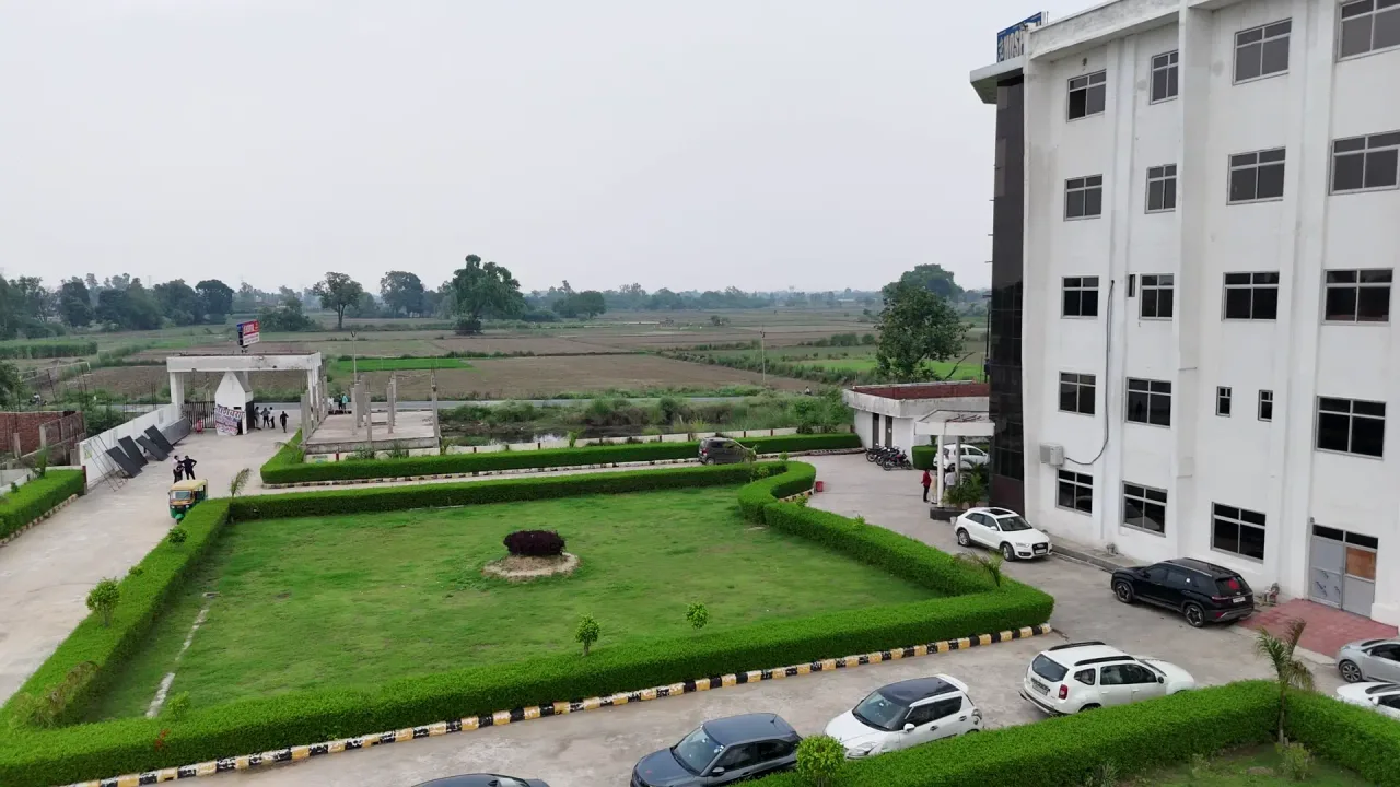 campus photo 2