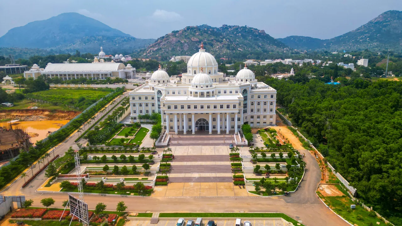 Sri Madhusudan Sai Institute of Medical Sciences and Research, Muddenahalli campus