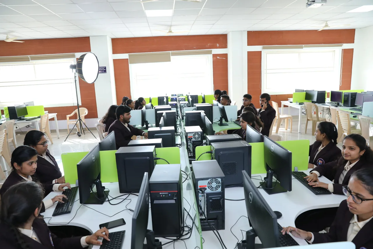campus 6