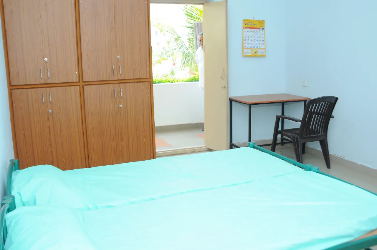campus 8