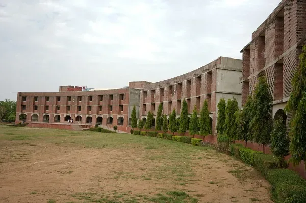 SVBIN B — shankersinh-vaghela-bapu-institute-of-nursing-gandhinagar
