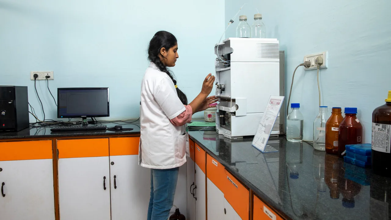 Karnataka College of Pharmacy — Laboratory Instrument Photo Embedded On Official Laboratories Page