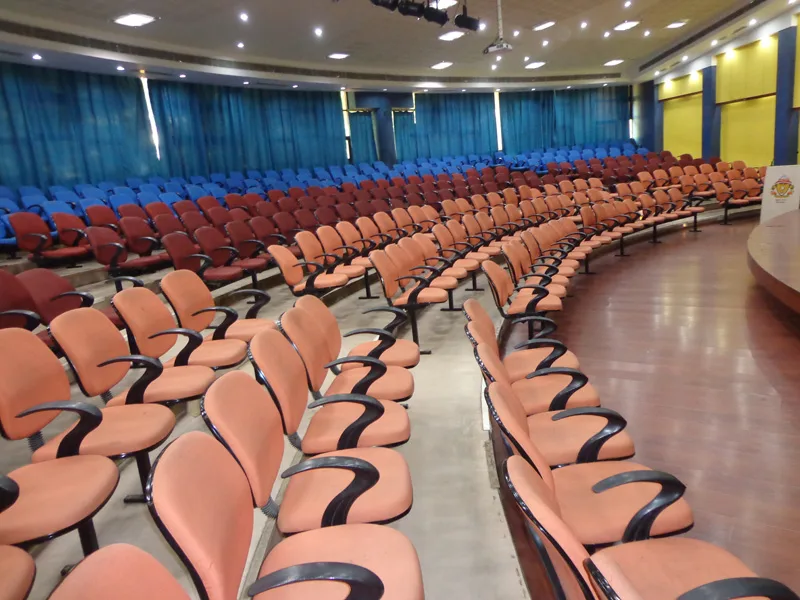 campus 6