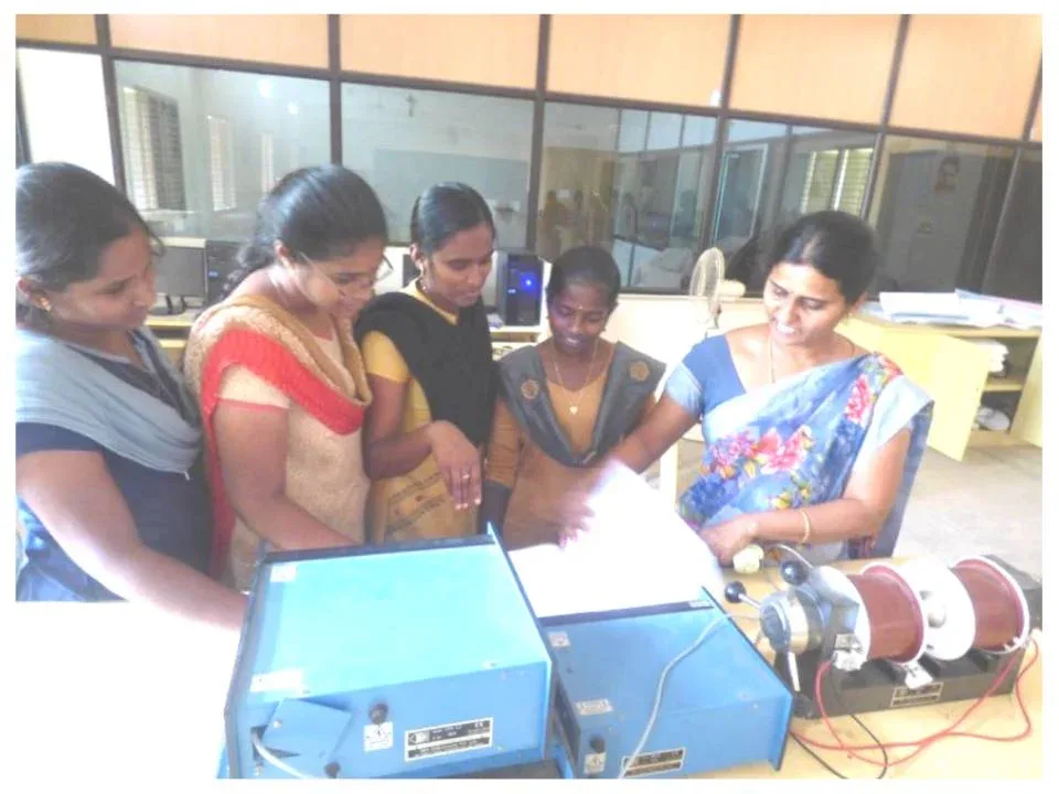 Physics Lab — Auxilium College of Arts and Science for Women