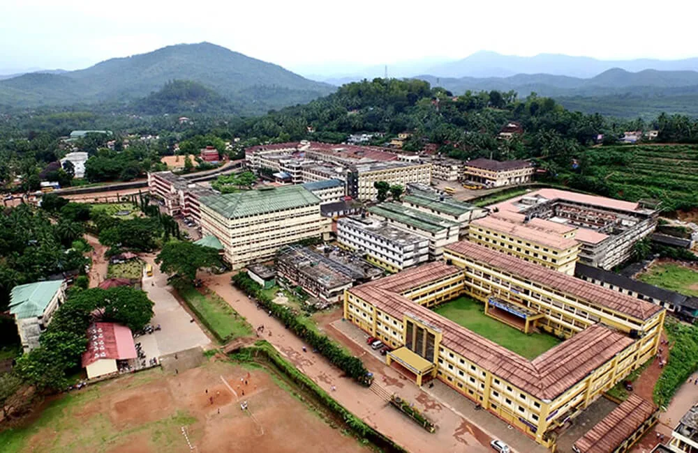 campus 4