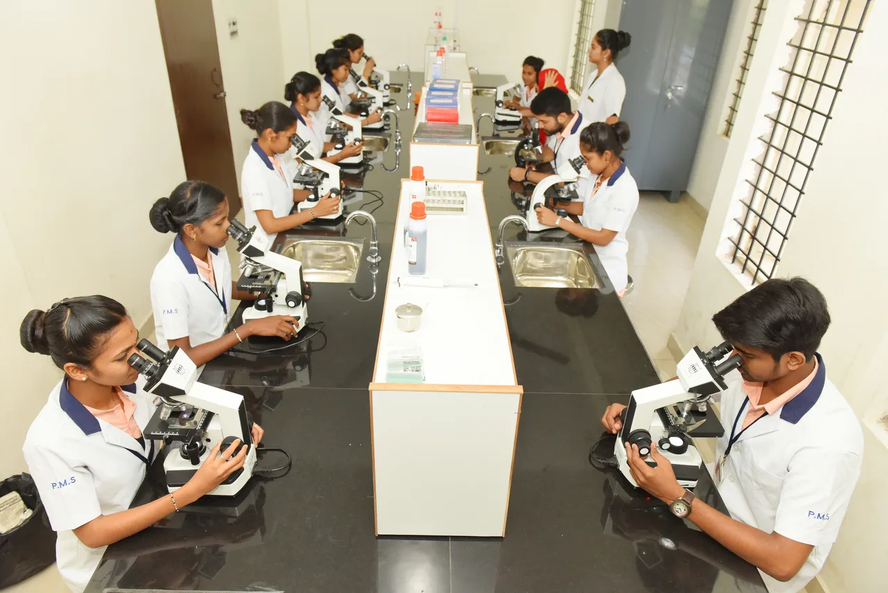 microbiology lab.JPG — vidyarathna-college-of-nursing-udupi