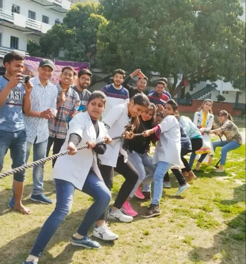 Sports - Image 2 — S.D. College of Pharmacy & Vocational Studies
