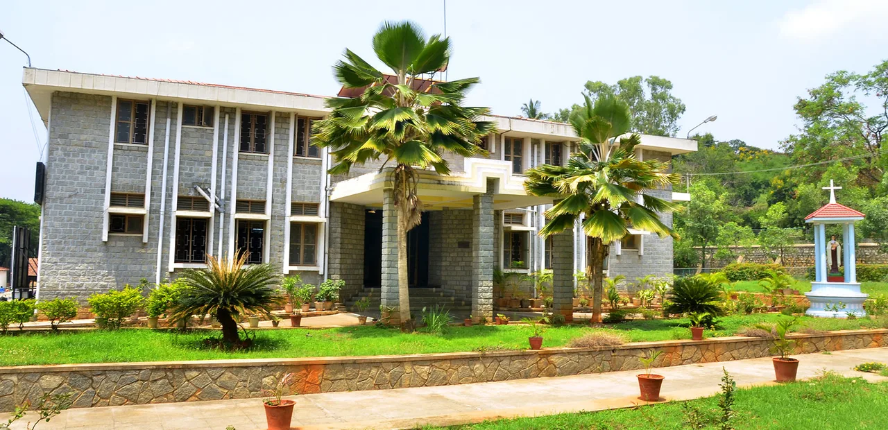 campus 2