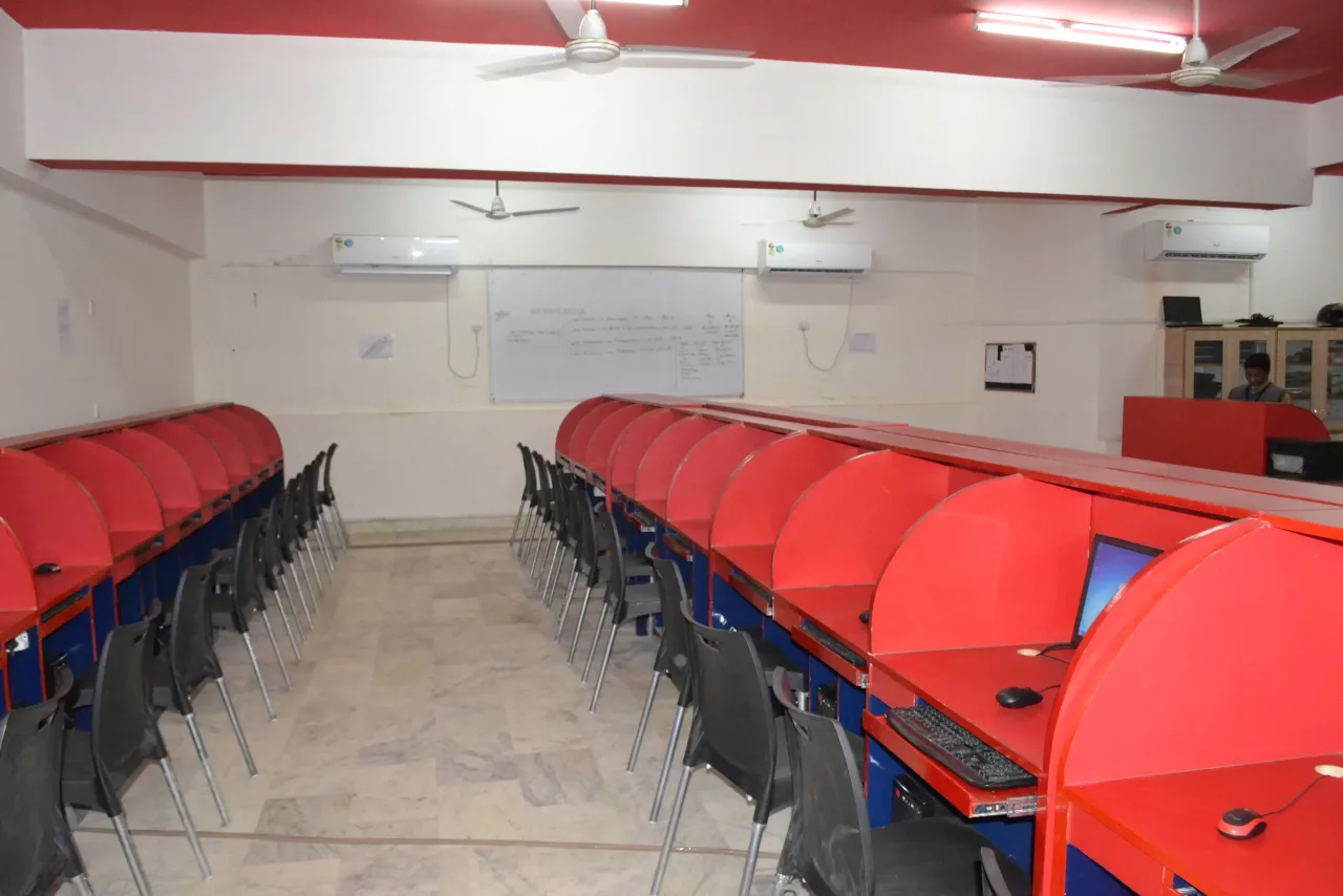 IT-Lab-1 — Heritage Institute of Hotel & Tourism