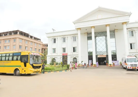 campus 8