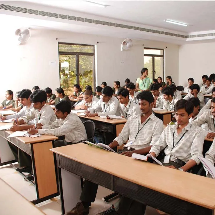 campus 8