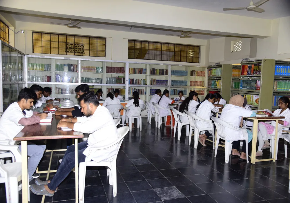Central Library — Kalmathada Pujya Shri Virupaksha Shivacharya Ayurvedic Medical College and Hospital