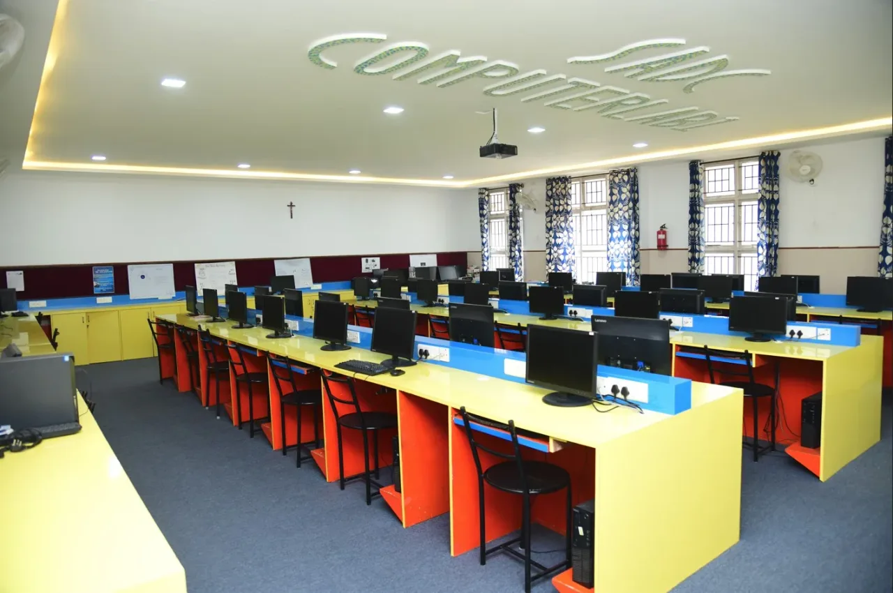 Computer Lab 1 — St. Aloysius Degree College
