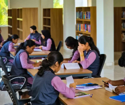 campus 8